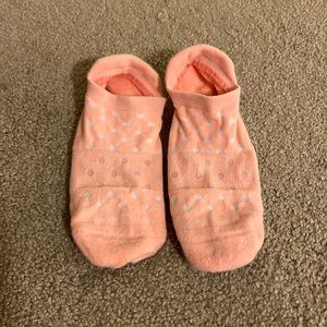 Pure barre sticky socks small EUC